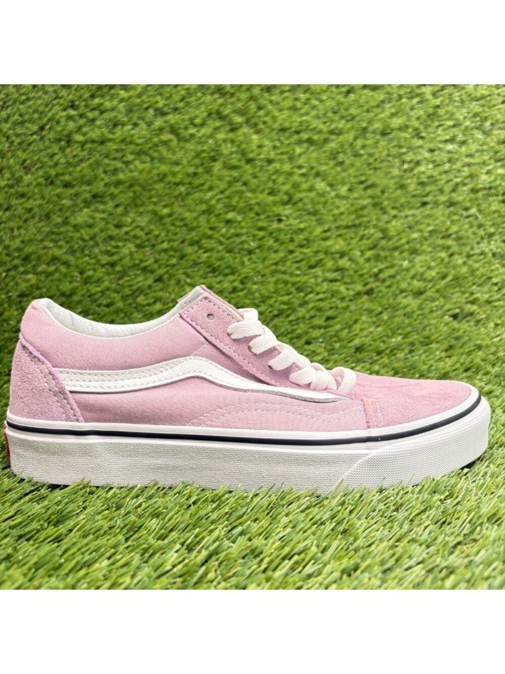 Vans Old Skool Womens Size 7.5 Pink White Athletic Skateboard Shoes Sneakers